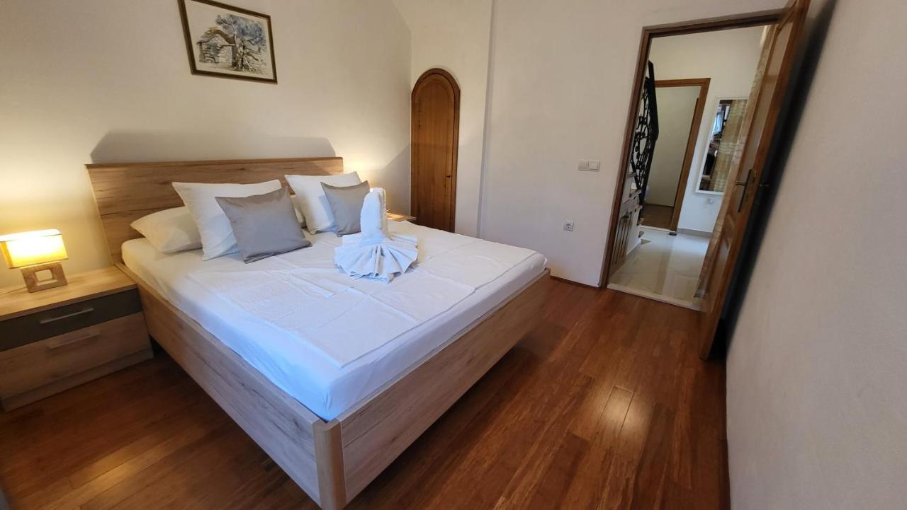 Stone House Apartments Didini Dvori לומבארדה מראה חיצוני תמונה