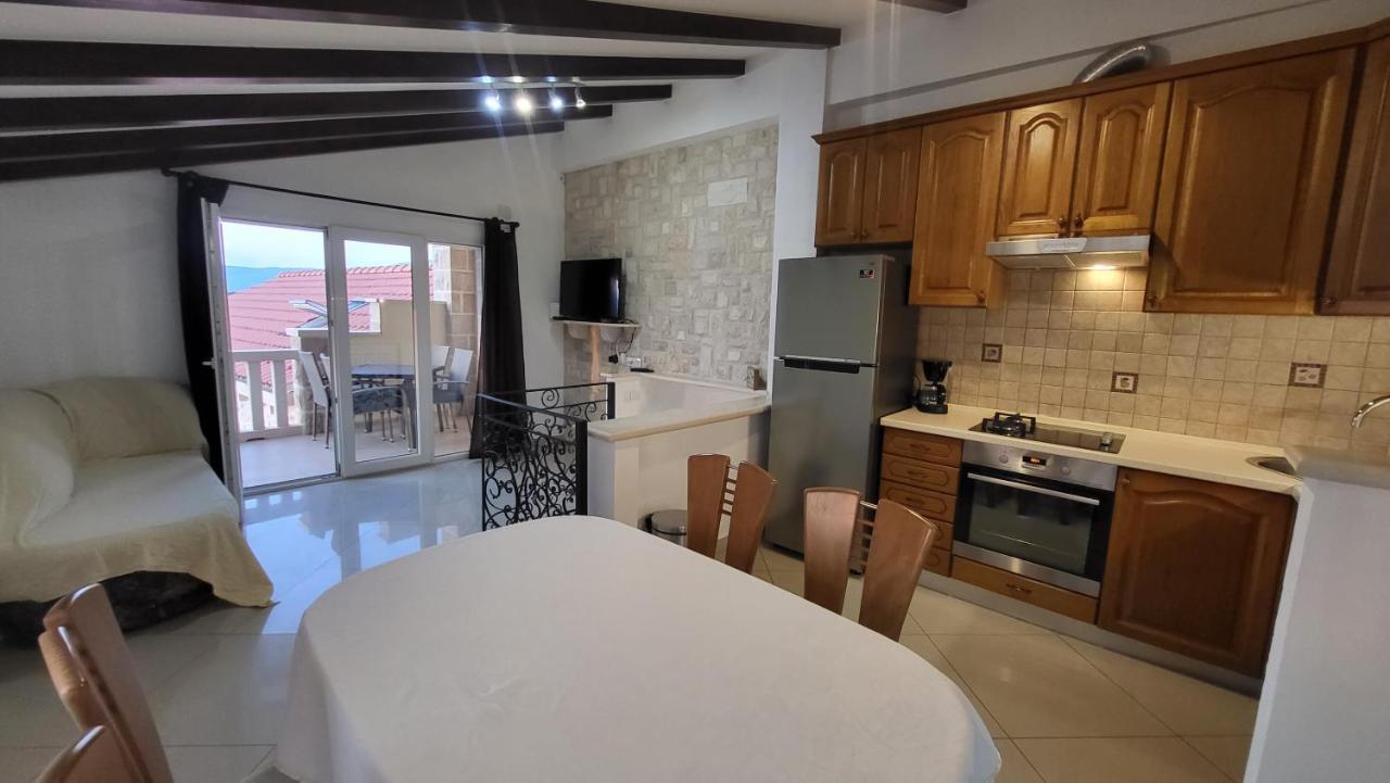 Stone House Apartments Didini Dvori לומבארדה מראה חיצוני תמונה