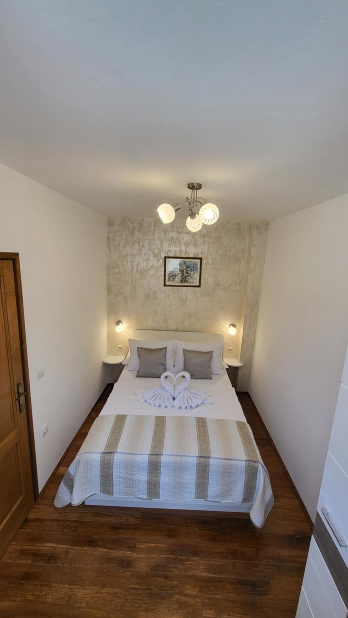 Stone House Apartments Didini Dvori לומבארדה חדר תמונה