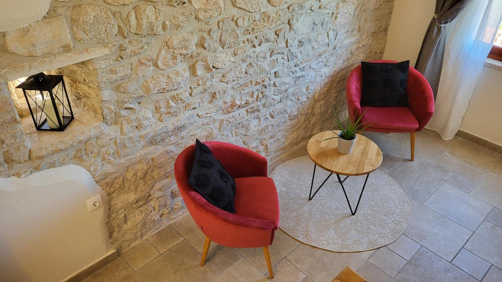 Stone House Apartments Didini Dvori לומבארדה חדר תמונה